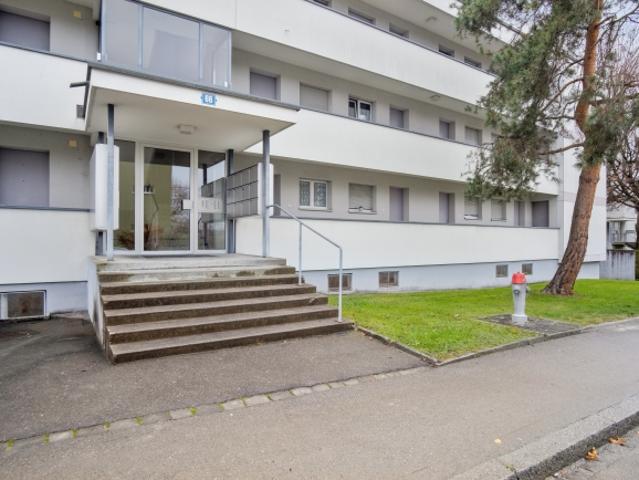 1 ZWG im 1.OG, in 8047 Zürich zu vermieten