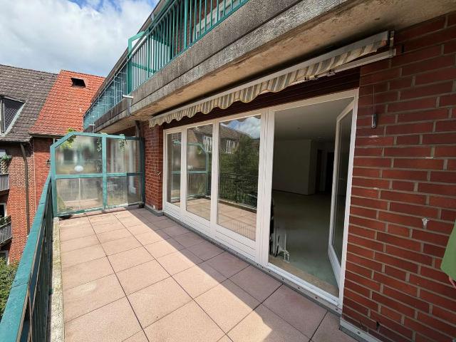 1 Zi Komfortappartment mit Balkon und TG Stellplatz in Barmbek Nord