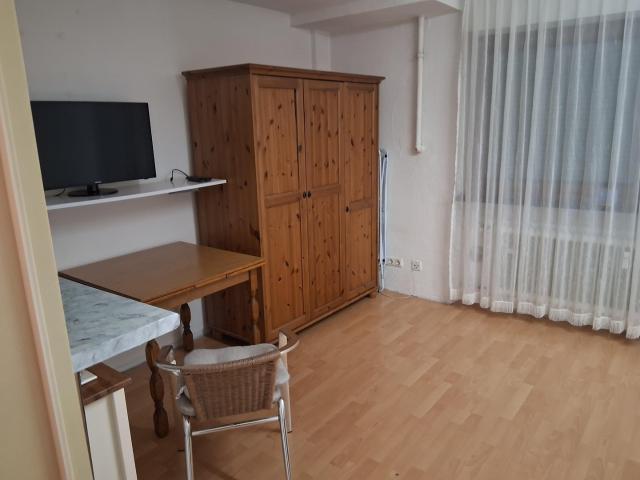 1 Zi Wohnung Frankfurt Nied frei 99.000 € VB provisionsfrei Mietkauf möglich