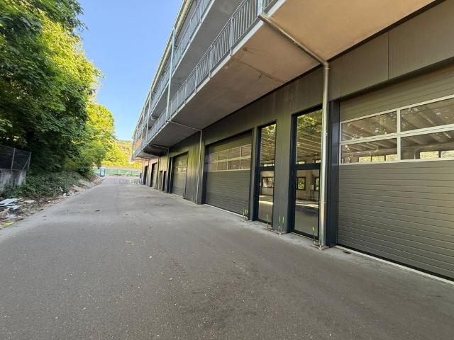 1 Zimmer, 400 m², EG