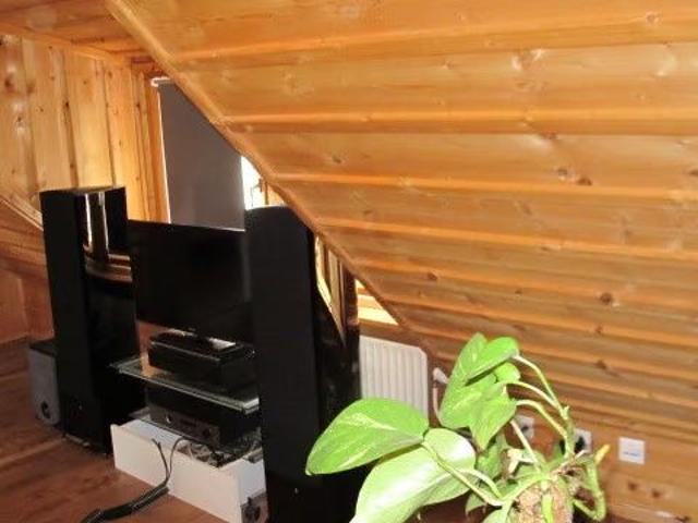 1 Zimmer, 40 m², 1. Stock