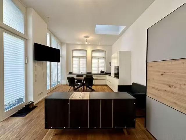 1 Zimmer 40 m² 450 € Kaltmiete Wohnungen in Wiesbaden