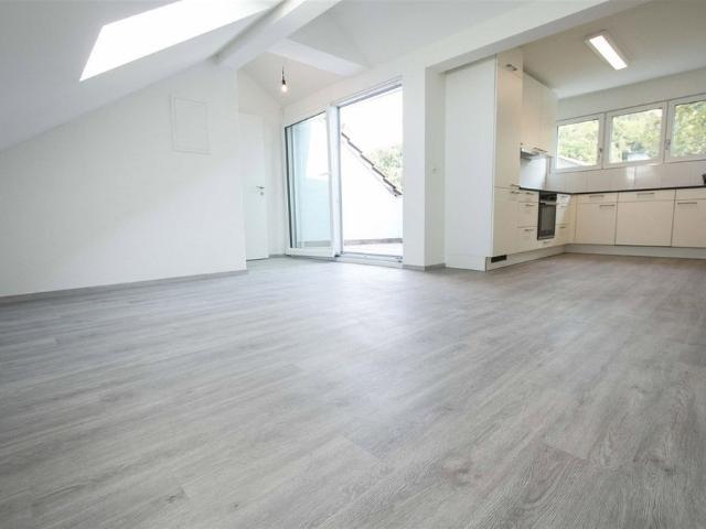 1 Zimmer, 47 m², 5. Stock