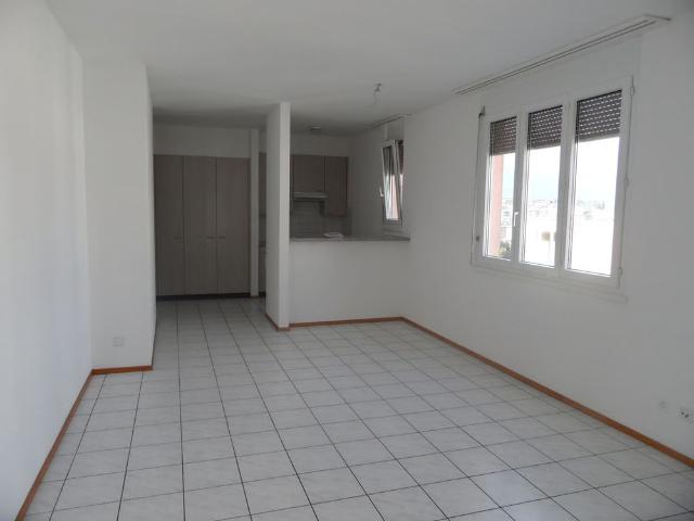 1 Zimmer, 46 m², 2. Stock