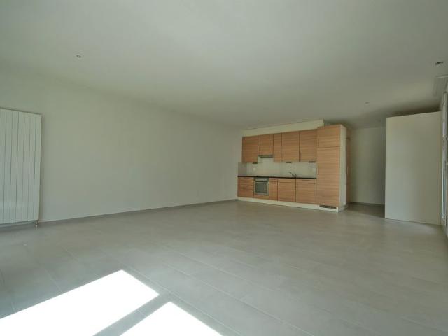 1 Zimmer, 50 m², EG