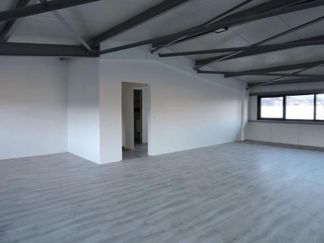 1 Zimmer, 50 m², 1. Stock