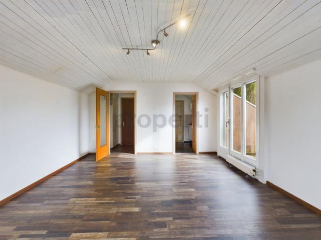 1 Zimmer, 50 m², 3. Stock