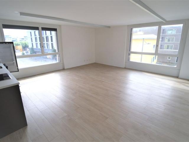 1 Zimmer, 50 m², 3. Stock