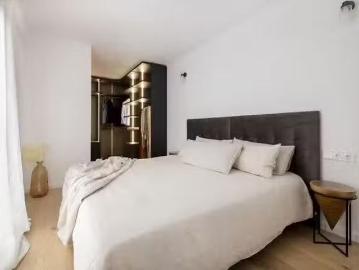 1 Zimmer 54 m² 600 € Kaltmiete Wohnungen in Bremen