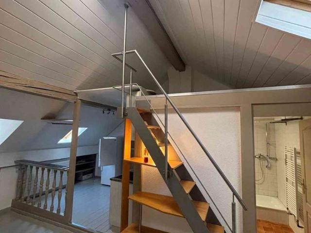 1 Zimmer, 56 m², 3. Stock