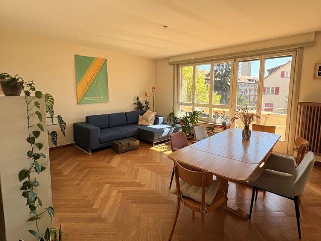 1 Zimmer, 63 m², 2. Stock