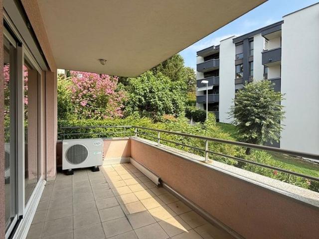 1 Zimmer, 60 m², 2. Stock