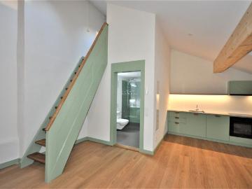 1 Zimmer, 61 m², 2. Stock