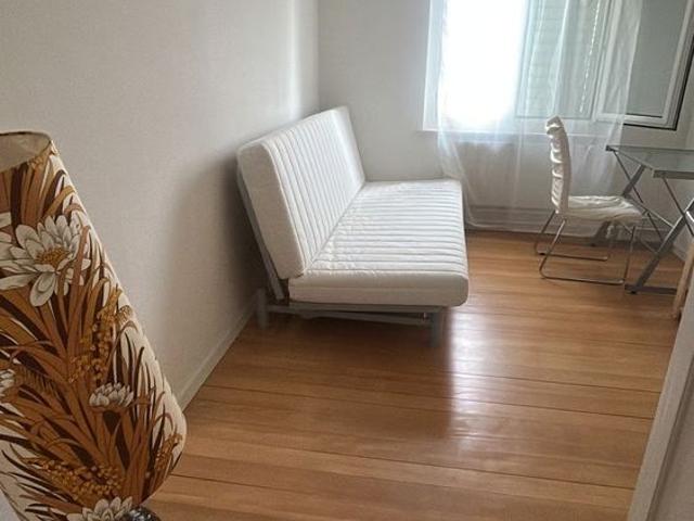 1 Zimmer, 64 m²
