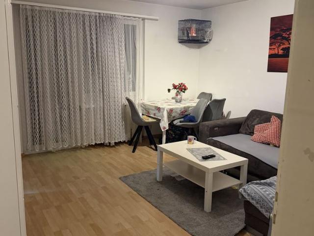 1 Zimmer, 65 m², 3. Stock