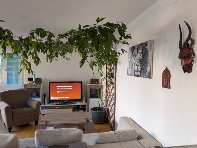 1 Zimmer, 68 m², 1. Stock