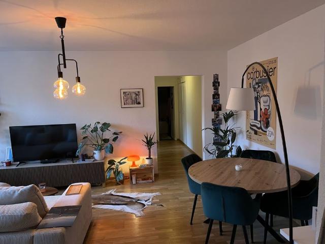 1 Zimmer, 68 m², 2. Stock