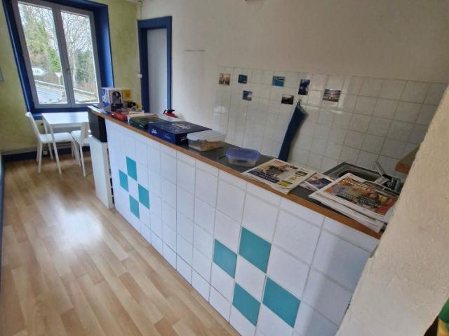 1 Zimmer, 80 m², 1. Stock