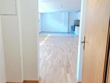 1 Zimmer, 82 m², 5. Stock