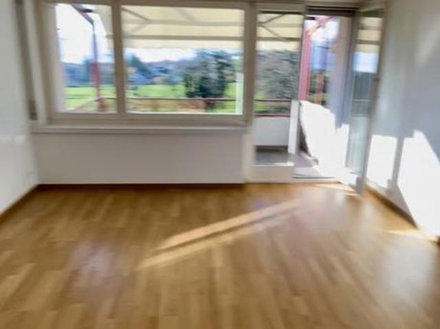 1 Zimmer, 85 m², 3. Stock