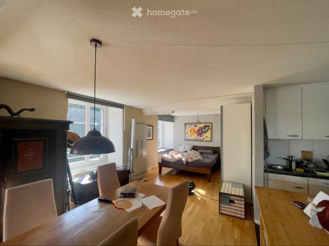 1 Zimmer, 93 m²