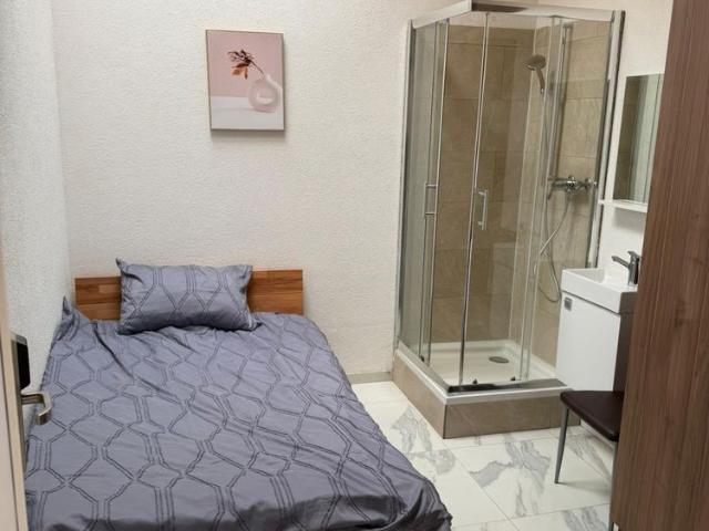 1 Zimmer, 13 m², 1. Stock