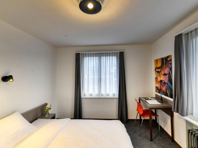 1 Zimmer, 13 m², 1. Stock