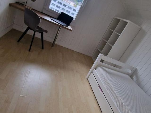 1 Zimmer, 13 m², 3. Stock