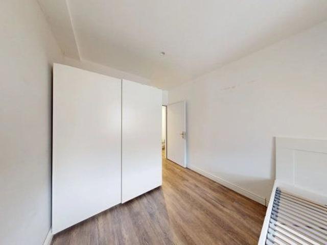 1 Zimmer, 10 m², 4. Stock