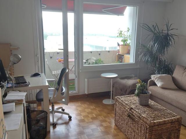 1 Zimmer, 110 m², 8. Stock