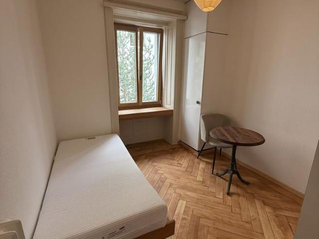 1 Zimmer, 11 m², 1. Stock