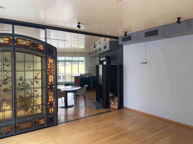 1 Zimmer, 120 m²