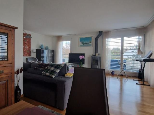 1 Zimmer, 125 m², 3. Stock