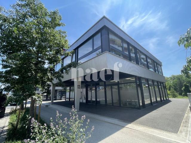 1 Zimmer, 127 m², 1. Stock