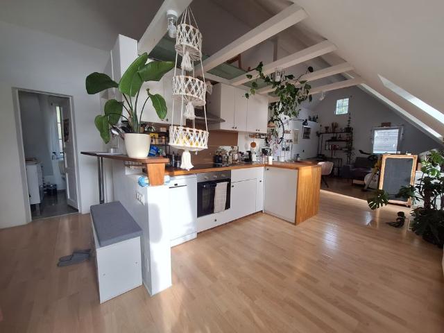 1 Zimmer, 12 m², 3. Stock