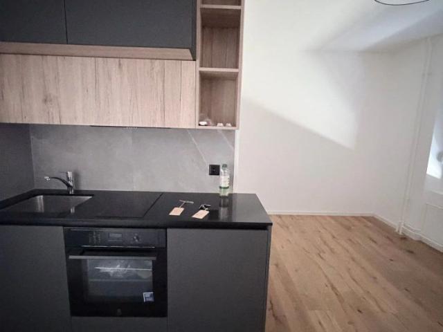 1 Zimmer, 17 m², 2. Stock
