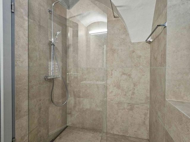 1 Zimmer, 23 m², EG