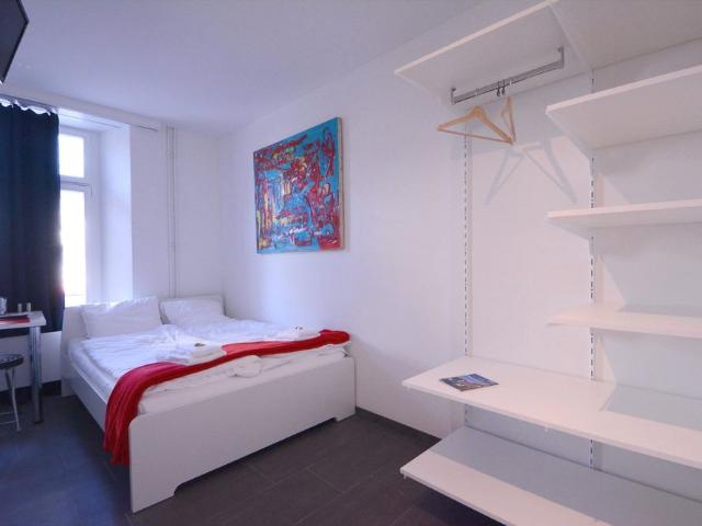 1 Zimmer, 15 m²