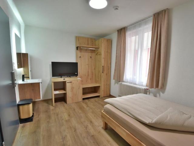 1 Zimmer, 15 m², 1. Stock