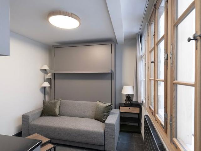 1 Zimmer, 15 m², 1. Stock