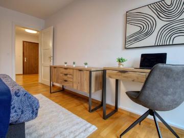 1 Zimmer, 15 m², 1. Stock
