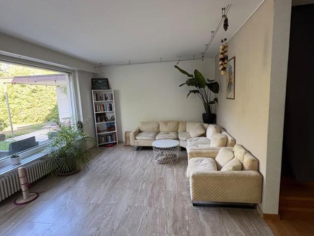 1 Zimmer, 15 m², 1. Stock