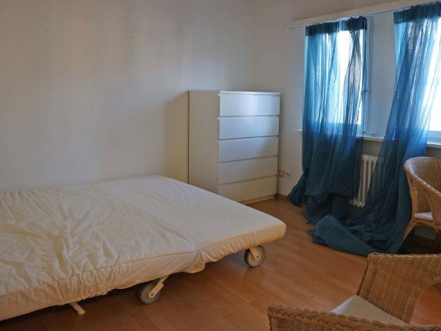 1 Zimmer, 15 m², 2. Stock