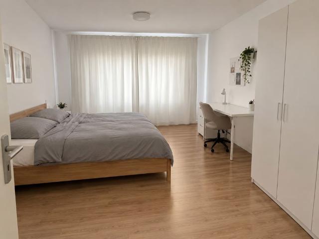 1 Zimmer, 15 m², 3. Stock