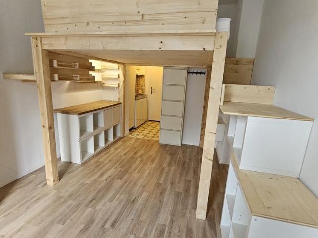 1 Zimmer, 15 m², 3. Stock