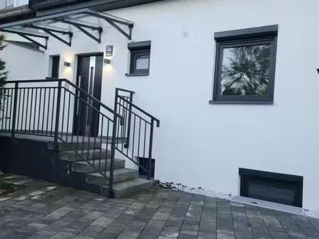 1 Zimmer 15 m² 780 € Kaltmiete Wohnungen in München