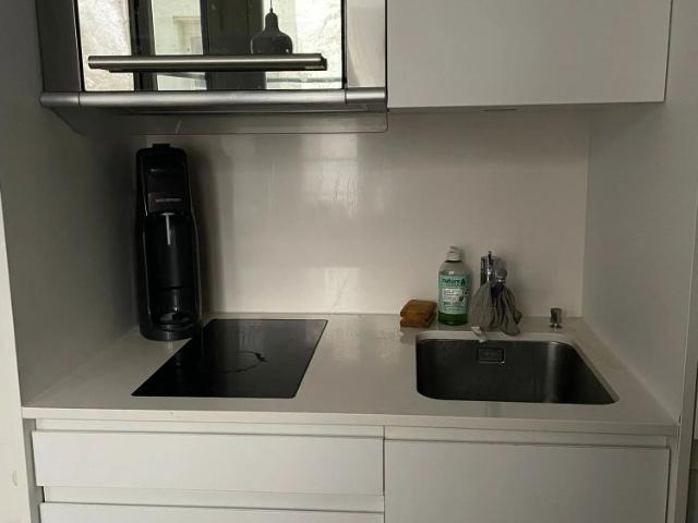 1 Zimmer, 16 m², 1. Stock