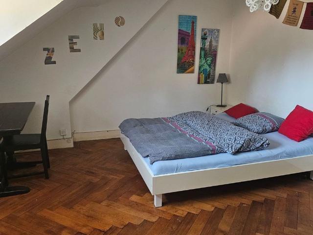 1 Zimmer, 18 m², 2. Stock