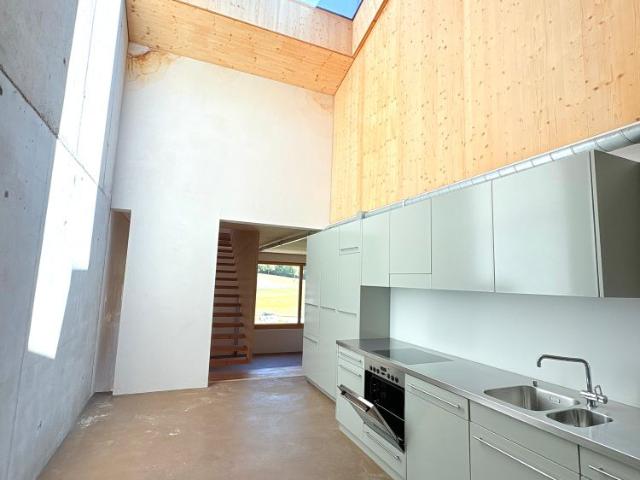 1 Zimmer, 190 m²