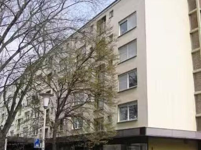 1 Zimmer 23 m² 379 € Kaltmiete Wohnungen in Bonn